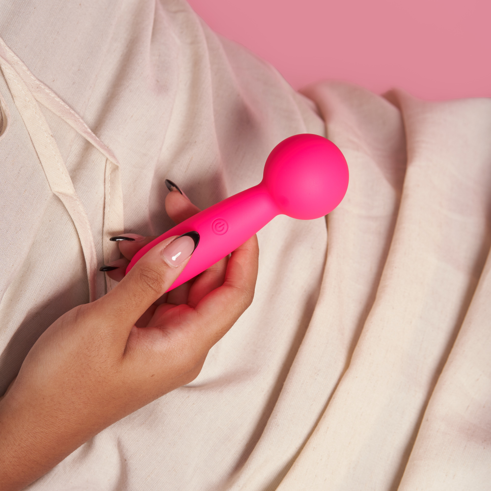 Lolly — with pouch