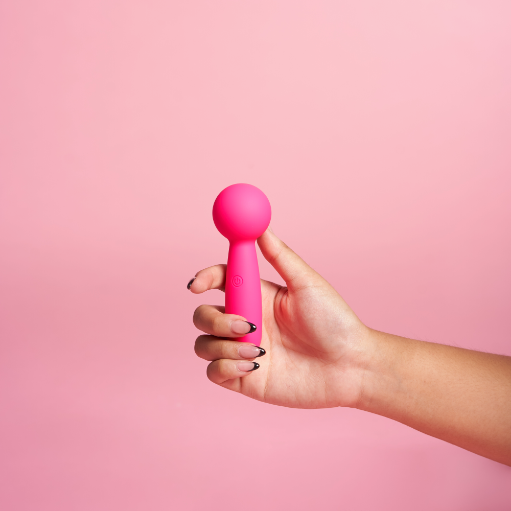 Lolly — in hand